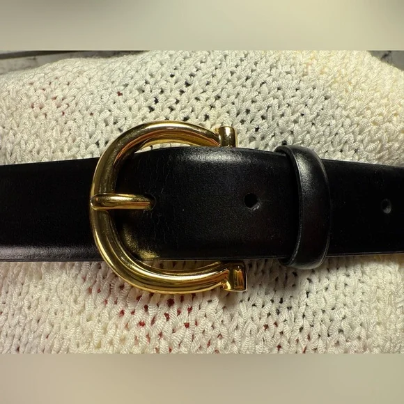 Ellen Tracy Genuine Leather Black Belt w/ Gold Buckle – Size L (ET433) - Picture 3 of 6